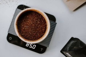 How Many Coffee Scoops Per Cup Coffee, to Water Ratios Made Easy
